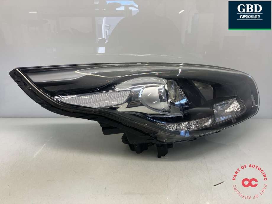 Frontlykt høyre xenon til Kia Carens 2013-2018 Type III  (92102A 4190|92102-A4140|92102-A4150)