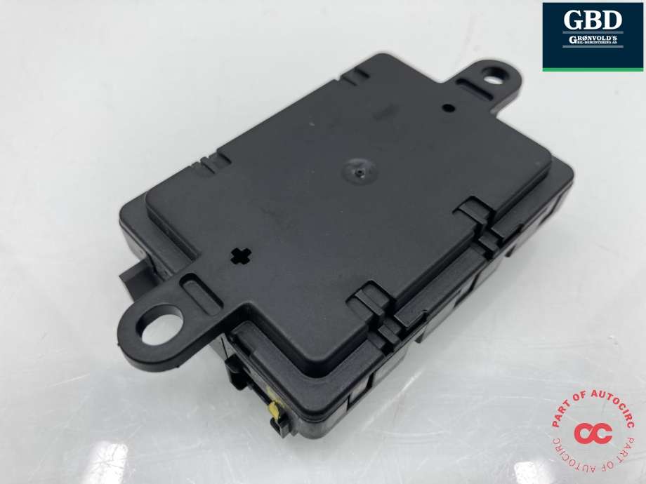 Styreenhet diverse til BMW X4 2014-2018 (F26) (F26) (|6582 9347470-02)