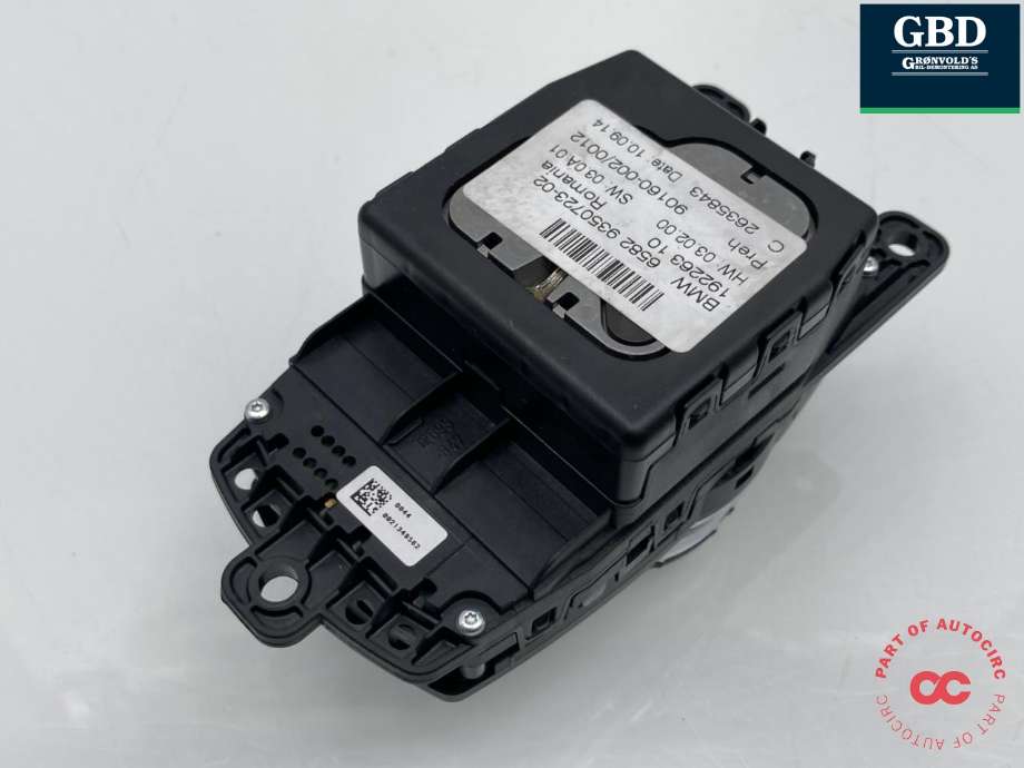 Bilstereo navigasjon betjeningspanel til BMW X4 2014-2018 (F26) (F26) (|6582 9350723-02)