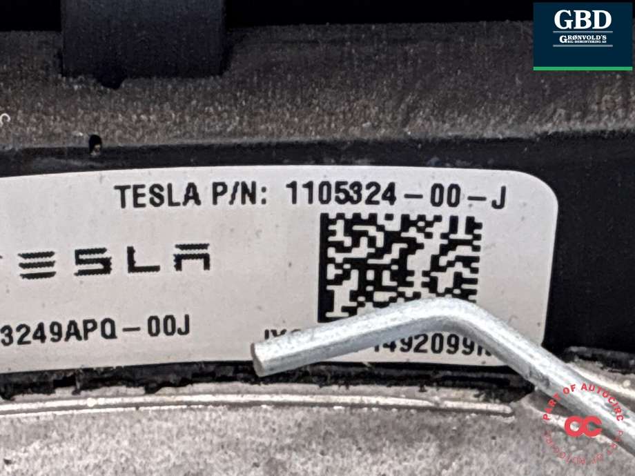 Ratt til Tesla Model 3 2018-2023 (Fase 1)  (1105324-00-J|)