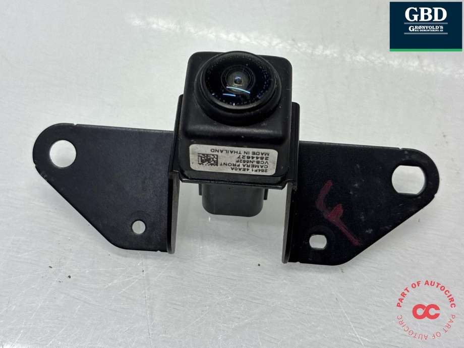 Parkeringskamera foran til Nissan Qashqai, 2014-2021 (Type II)  (284F14EA1A)