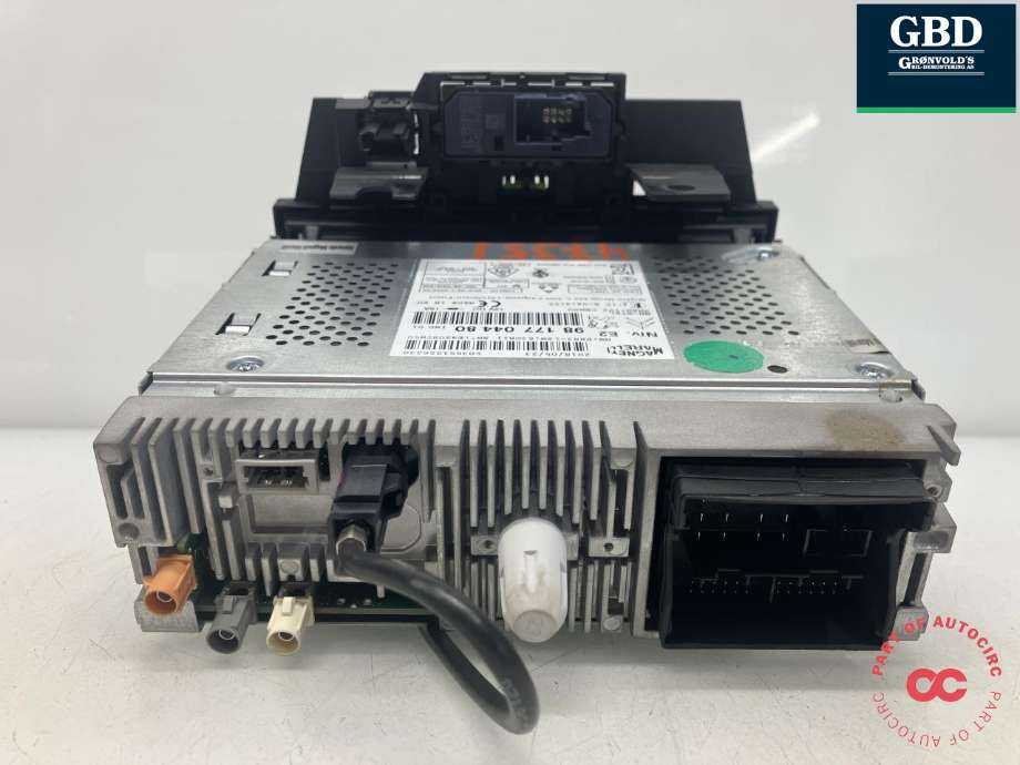Bilstereo navigasjon til Peugeot Partner 2015-2019 (Type II, Fase 2)  (MAGNETI MARELLI|16 227 941 80|16 808 174 80|98 177 044 80)
