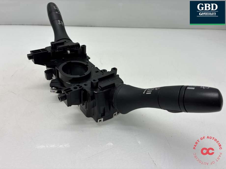Bryter combi til Nissan Qashqai 2014-2021 (Type II) (255604EA2B|)