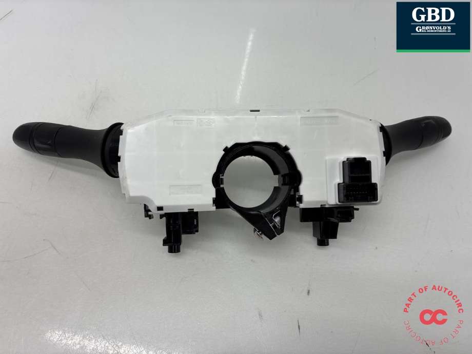 Bryter combi til Nissan Qashqai 2014-2021 (Type II) (255604EA2B|)