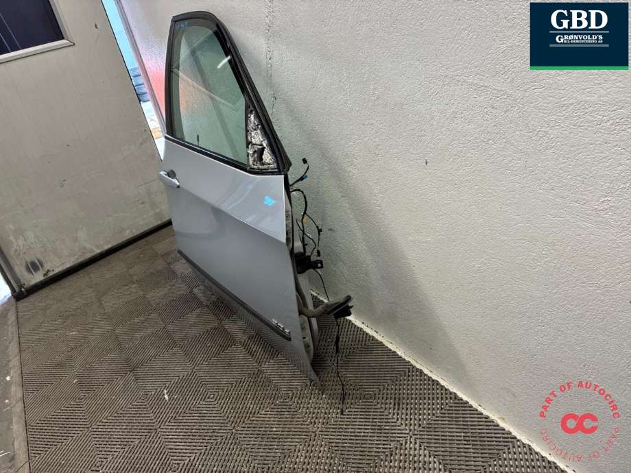Dør høyre foran til BMW X5 2007-2013 (E70) (E70) (41 51 7 211 424|)