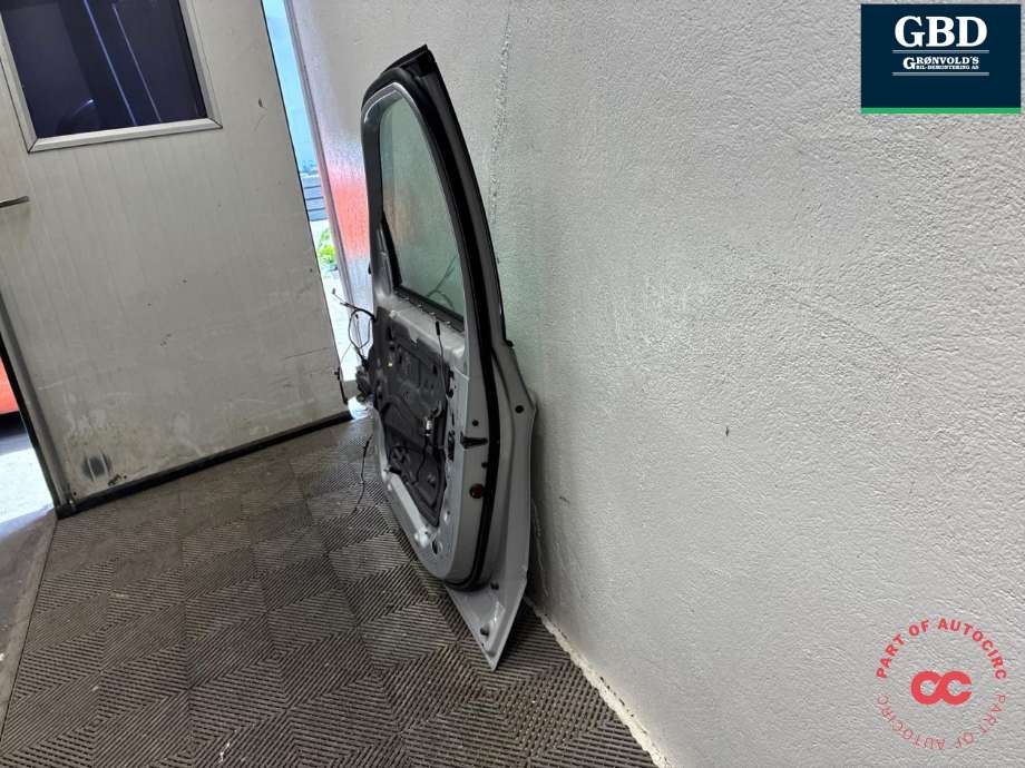Dør høyre foran til BMW X5 2007-2013 (E70) (E70) (41 51 7 211 424|)