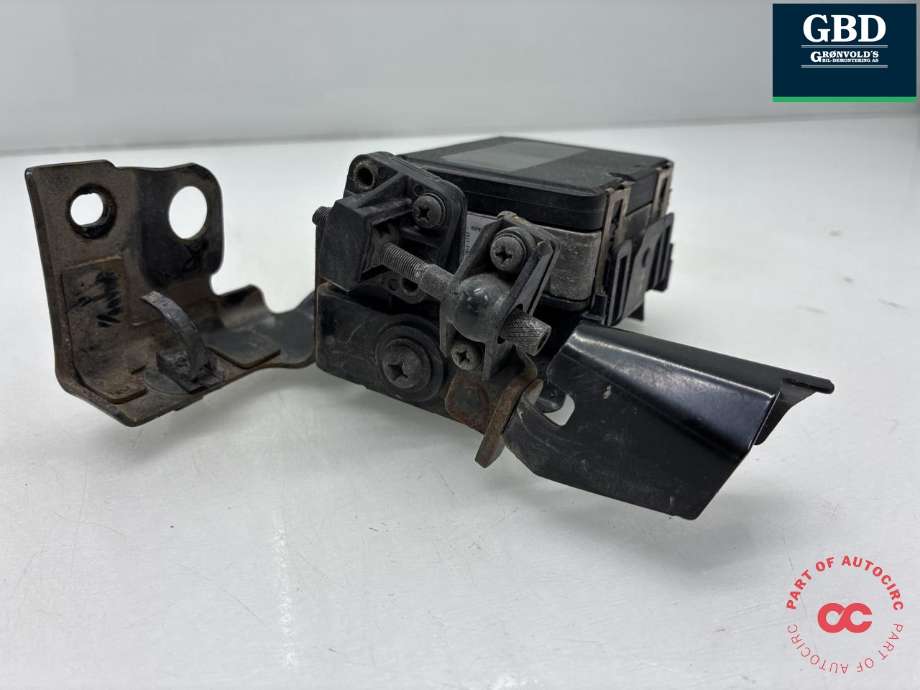 Sensor radar til Nissan Qashqai 2014-2021 (Type II) (284384EJ0E|284384EJ0D|28438 4EJOD)