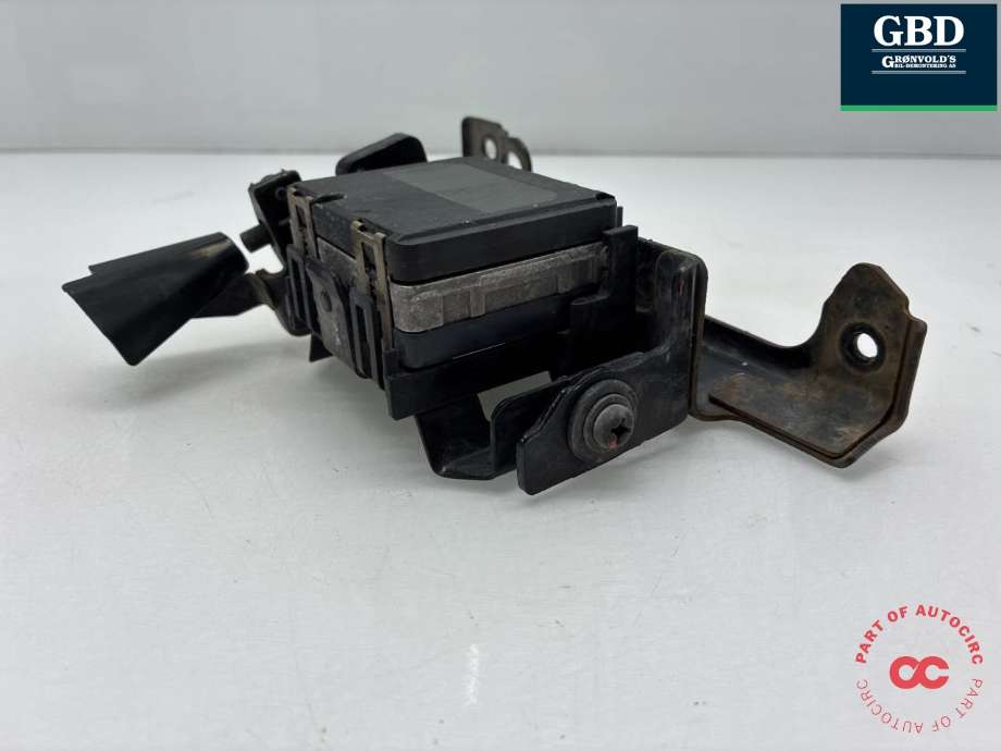 Sensor radar til Nissan Qashqai 2014-2021 (Type II) (284384EJ0E|284384EJ0D|28438 4EJOD)
