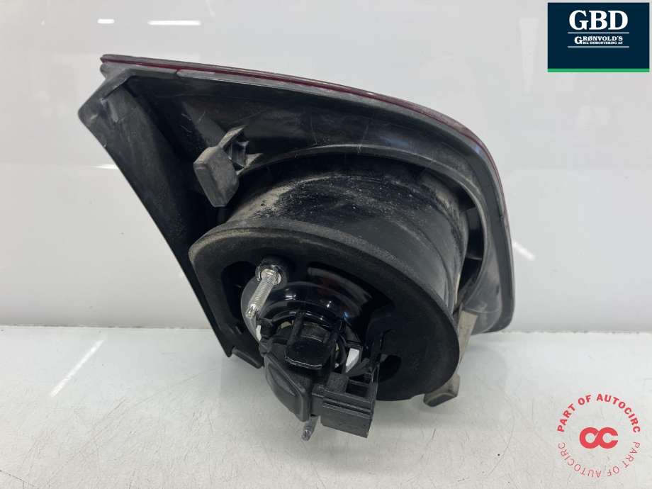 Baklykt høyre indre til VW Golf, Plus/Cross 2009-2013 (Fase 2) (VALEO|5M0 945 094 S|89091211|)