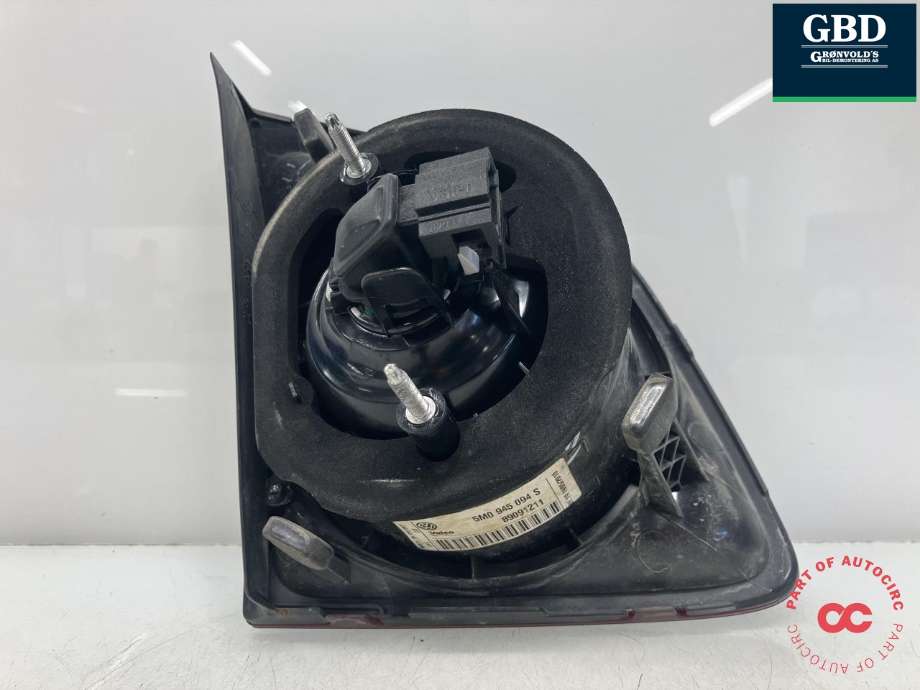 Baklykt høyre indre til VW Golf, Plus/Cross 2009-2013 (Fase 2) (VALEO|5M0 945 094 S|89091211|)