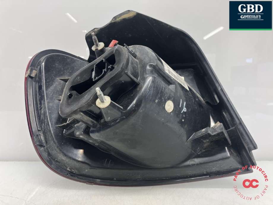 Baklykt høyre ytre til VW Golf, Plus/Cross 2009-2013 (Fase 2)  (VALEO|5M0 945 096 S|5M0 945 096 R|89034129)
