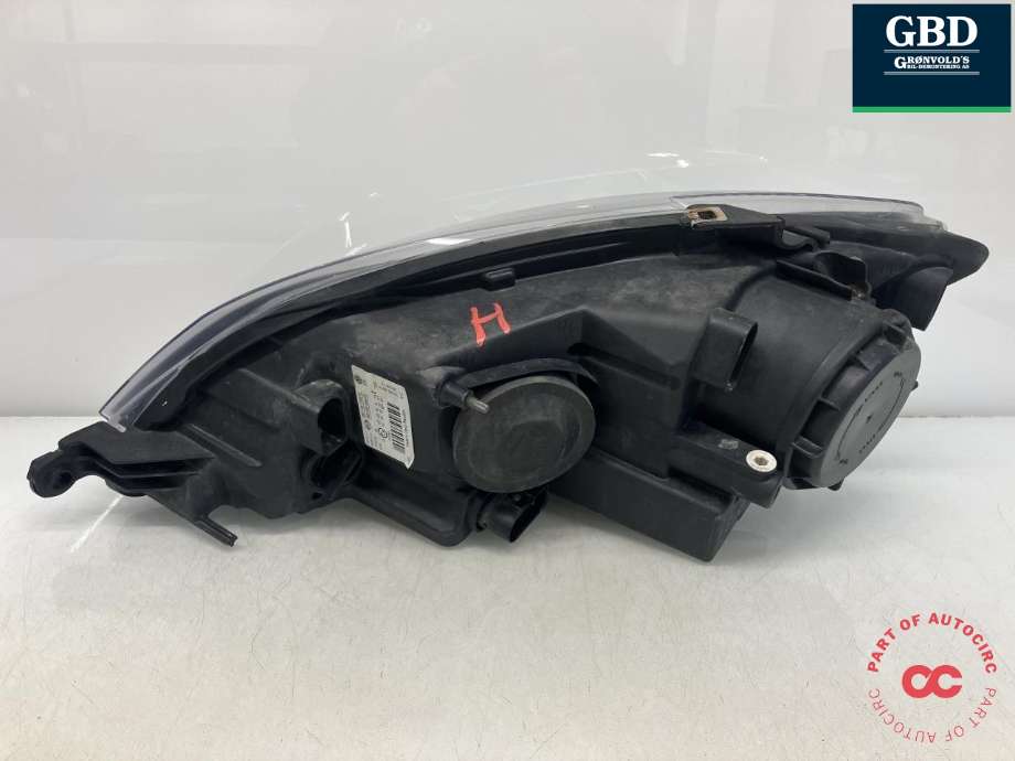 Frontlykt høyre halogen til VW Golf, Plus/Cross 2009-2013 (Fase 2) (HELLA|5M1 941 006 G|1EE 009 948-02|)