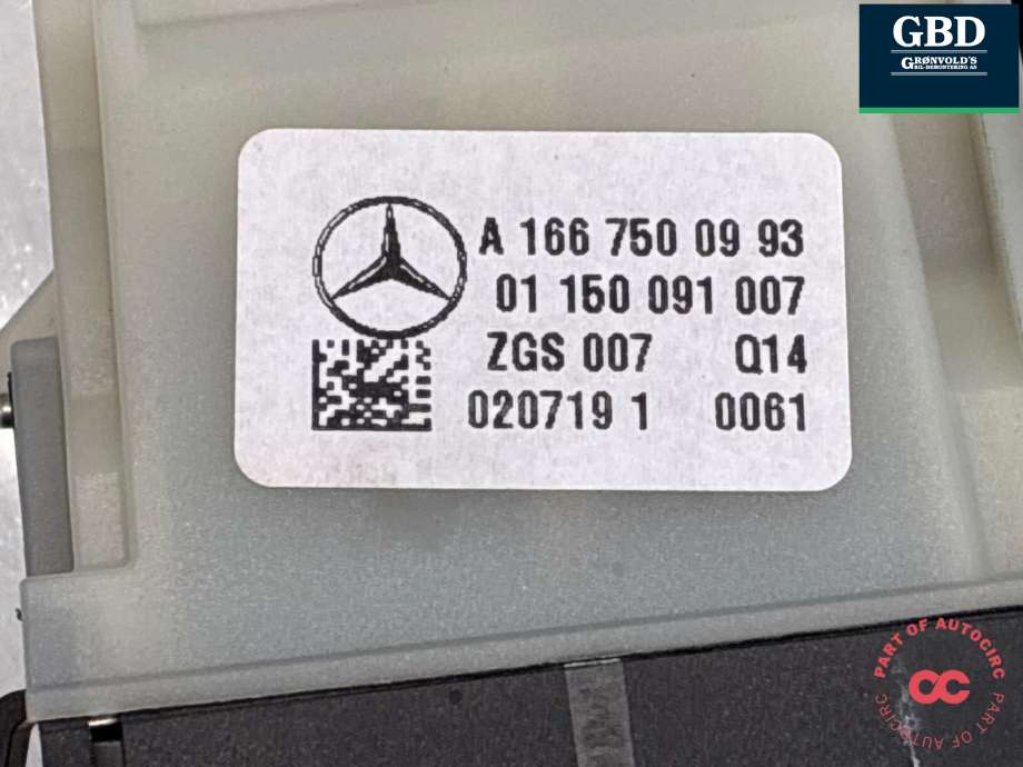 Parkeringskamera bak til Mercedes Vito 2014-->> (W447) (W447) (A 447 905 37 08|A 447 905 96 04|A 166 750 09 93)