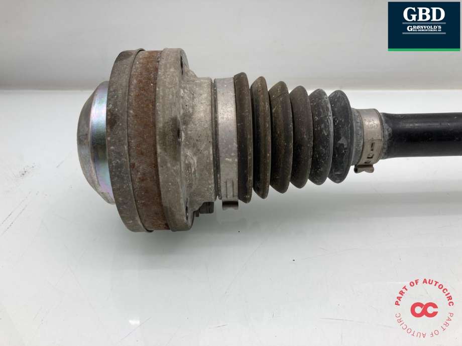 Drivaksel venstre foran, diesel/automat til VW Passat 2011-2015 (B7) (B7) (1K0 407 271 PF|2K0 407 271 E|2K3 407 271 B)