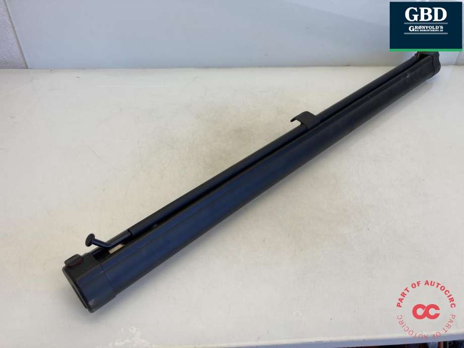 Bagasjerom hundegitter til VW Passat 2011-2015 (B7) (B7) (3C9 861 691    9B9|3C9 861 691 11S|)