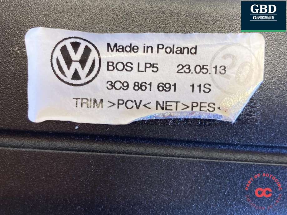 Bagasjerom hundegitter til VW Passat 2011-2015 (B7) (B7) (3C9 861 691    9B9|3C9 861 691 11S|)