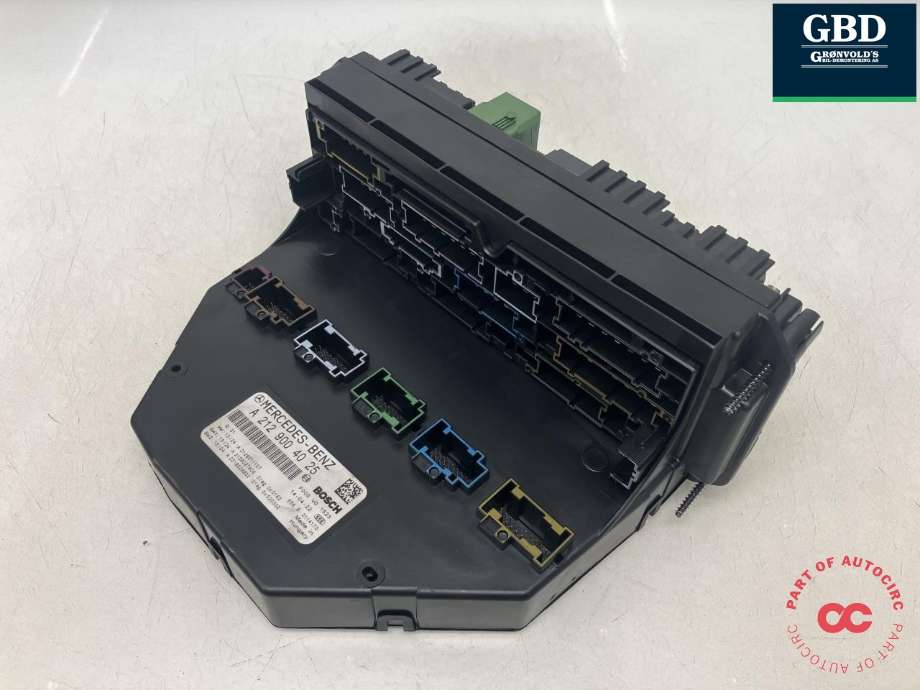 Sikringsboks motorrom til Mercedes E-Klasse 2013-2016 (Fase 2) (W212) (W212) (BOSCH|A 212 900 48 30|A 212 900 40 25|F005 V0 1523)