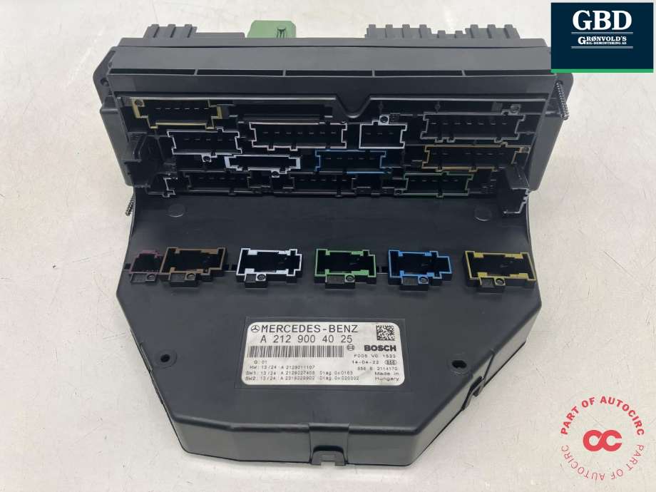 Sikringsboks motorrom til Mercedes E-Klasse 2013-2016 (Fase 2) (W212) (W212) (BOSCH|A 212 900 48 30|A 212 900 40 25|F005 V0 1523)