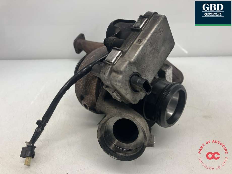 Turbo til Mercedes E-Klasse 2013-2016 (Fase 2) (W212) (W212) (A 651 090 00 86|)