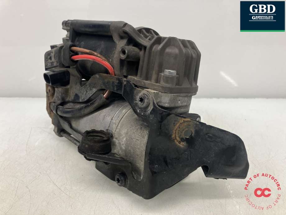 Kompressor nivå/luft til Mercedes C-Klasse 2014-2018 (Fase 1) (W205) (W205) (WABCO|A 099 320 00 04|443 020 019 1|)