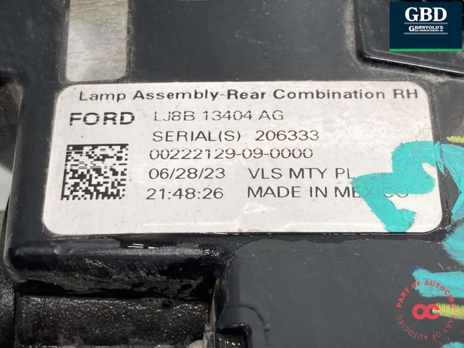 Baklykt høyre ytre til Ford Mustang Mach-e 2020-->>  (2626086|LJ8B-13404-AG|)