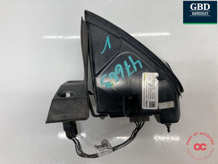 Baklykt venstre ytre til Ford Mustang Mach-e 2020-->> (2626088|LJ8B-13405-AG|)