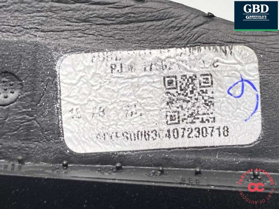 Speil høyre til Ford Mustang Mach-e 2020-->>  (2717571|PJ8B-17E714-PB5YZ9|)