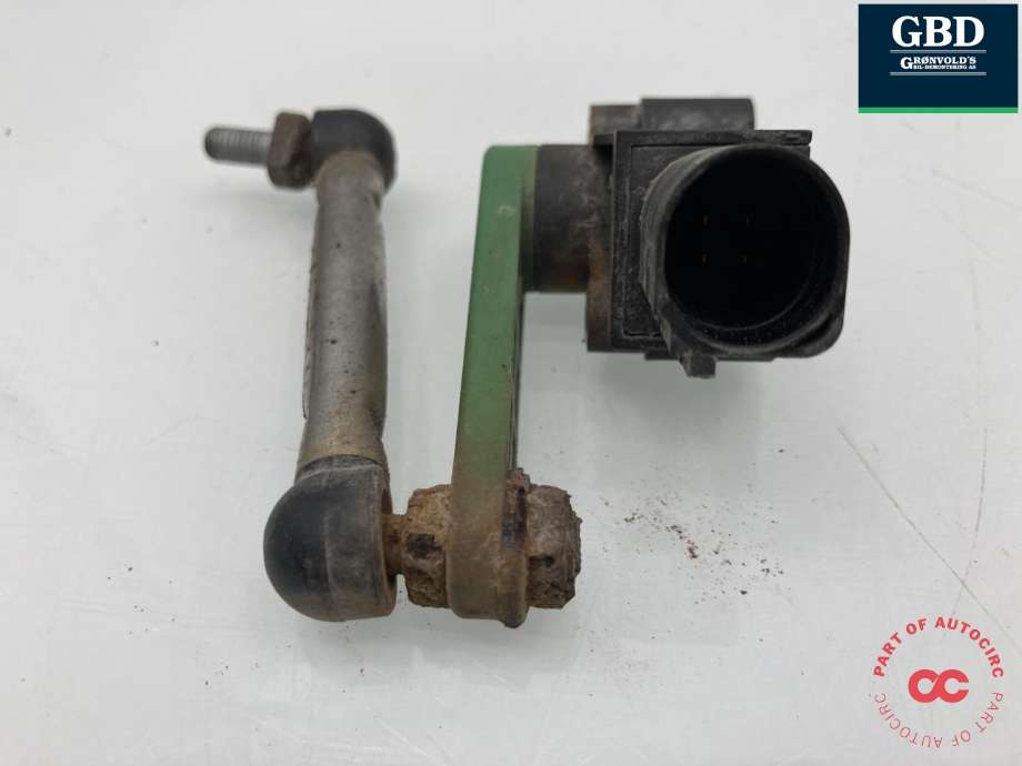 Sensor nivå, venstre bak til VW Touareg 2010-2018 (Type II) (7P0 616 571|)