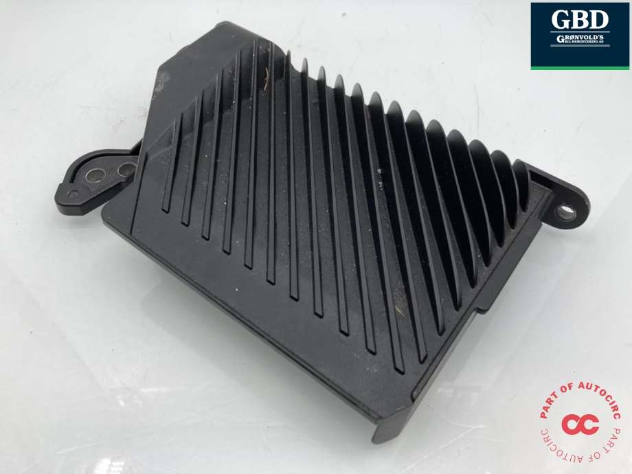 Bilstereo forsterker til Volvo XC90, 2015-2025 (Type II)  (36011729)