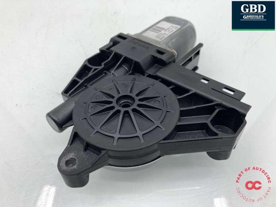 Ruteheis, kun motor, høyre bak til Volvo XC90 2015-2025 (Type II) (31349759|966265-102|)