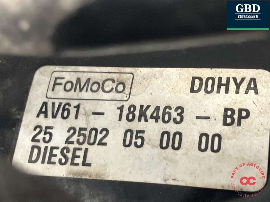 Dieselvarmer til Ford Kuga 2013-2019  (EBERSPACHER|1900035|AV61-18K464-BM|AV61-18K463-BP)