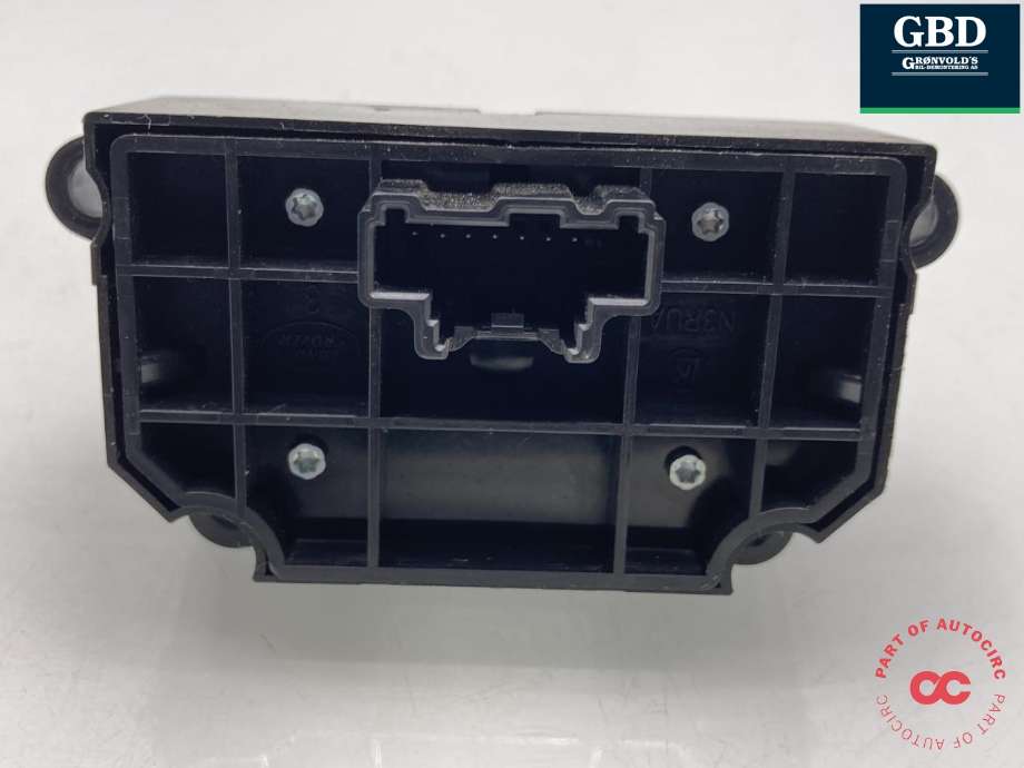 Bryter elektrisk håndbrekk/parkbrems til Land Rover Range Rover, Evoque 2019-->> (Type II)  (LR114829|K8D22B623AB|)