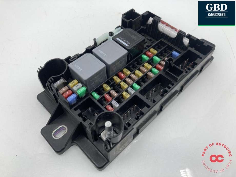 Sikringsboks bagasjerom til Land Rover Range Rover, Evoque, 2019-->> (Type II) (LR144132)