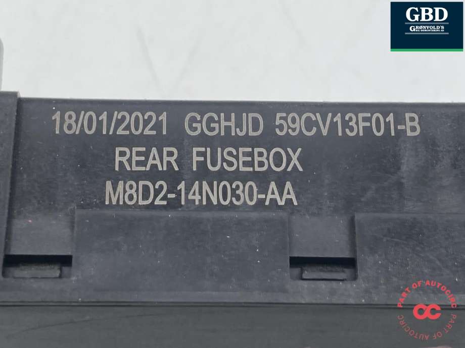 Sikringsboks bagasjerom til Land Rover Range Rover, Evoque 2019-->> (Type II) (LR144132|M8D214N030AA|)