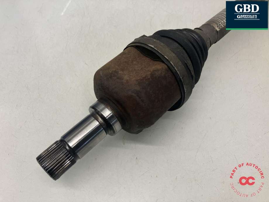 Drivaksel venstre foran, diesel/manuell til Opel Vivaro C 2020-->> (98 061 530 80|16 149 196 80|)