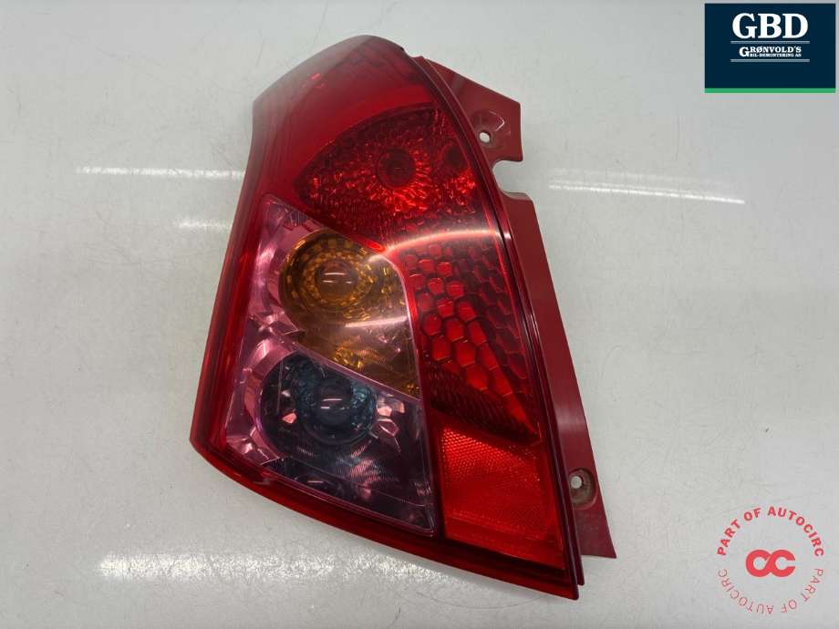 Baklykt venstre til Suzuki Swift, 2005-2010  (3567073K00)