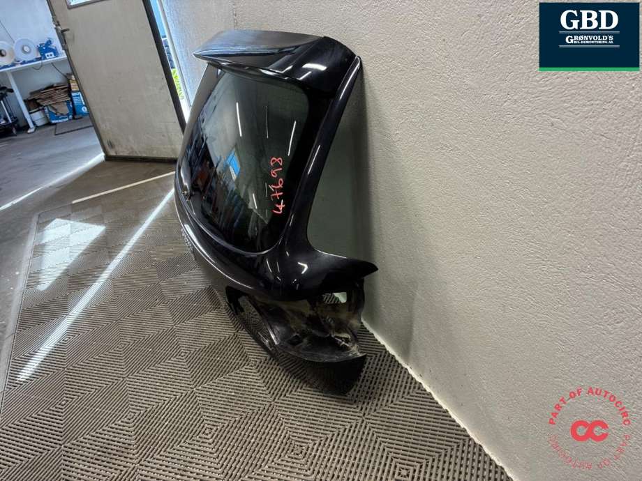 Bakluke til Audi Q7 2010-2015 (Type I, Fase 2) (4L0 827 023 B|)
