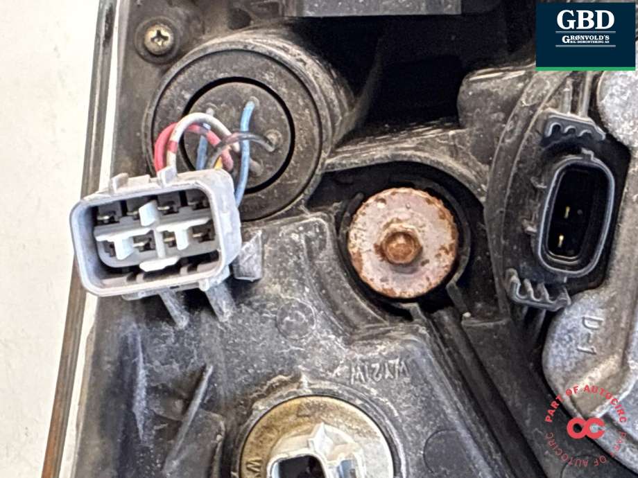 Frontlykt høyre xenon til Toyota Avensis 2009-2015 (Type III, Fase 1) (8113005370|)