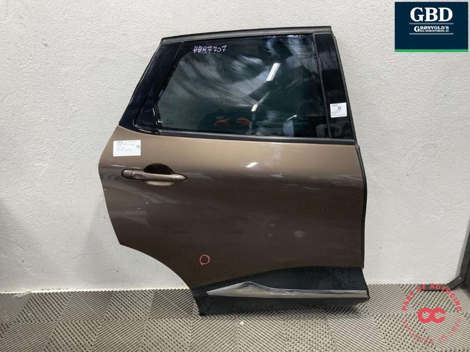 Dør høyre bak til Renault Captur, 2013-2020 (Type I)  (821000283R)