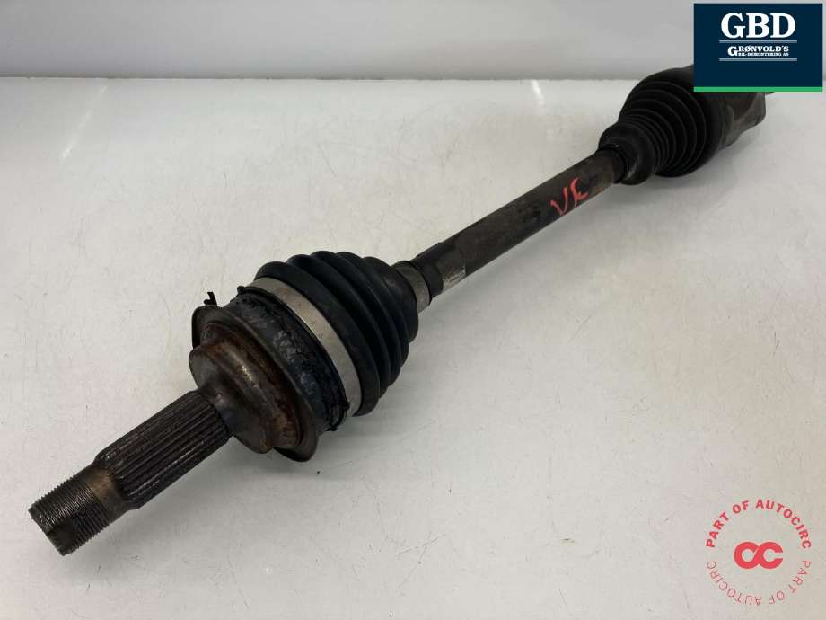 Drivaksel venstre foran, diesel/automat til Mercedes Vito, 2014-->> (W447) (W447) (A 447 330 64 00)