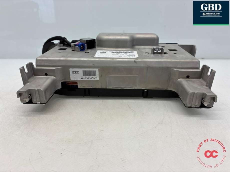 Bilstereo navigasjon skjerm til Audi Q7 2015-->> (Type II)  (4M0 857 273 A  6PS|4M0 857 273 A|)