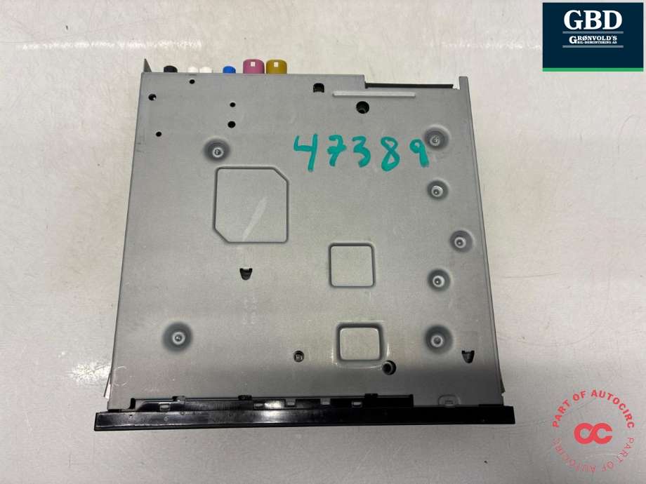 Bilstereo navigasjon til Škoda Octavia 2013-2016 (Type III, Fase 1) (5Q0 035 874 A|)