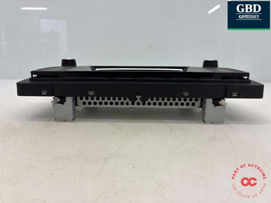 Bilstereo navigasjon skjerm til VW Golf VII 2012-2017 (Fase 1)  (5G0 919 605 D|)