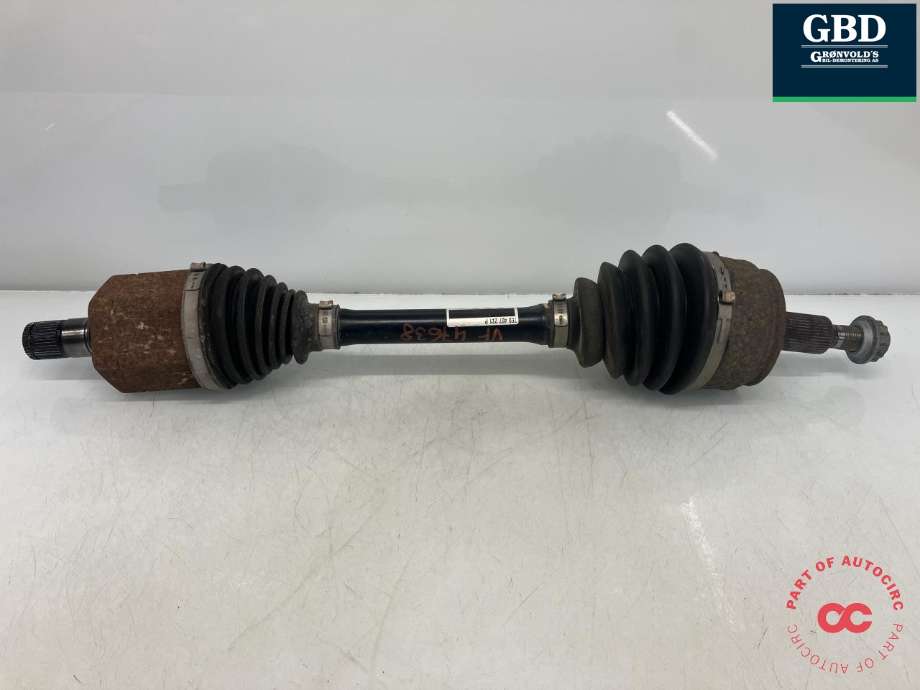 Drivaksel venstre foran, diesel/automat til VW Transporter / Caravelle 2015-2019 (T6) (T6) (7LA 407 271 E|7E0 407 271 P|1 02 43 776 G)
