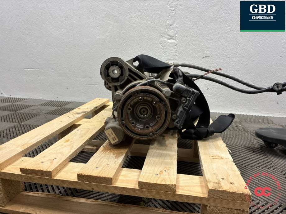 Kardang klokke bak til VW Transporter / Caravelle 2015-2019 (T6) (T6) (09N 525 010 F|)