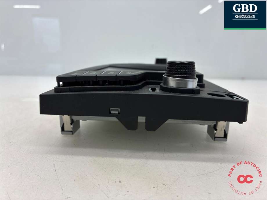 Bilstereo navigasjon skjerm til VW Passat 2015-2019 (Fase 1) (B8) (B8) (3G0 919 605|)