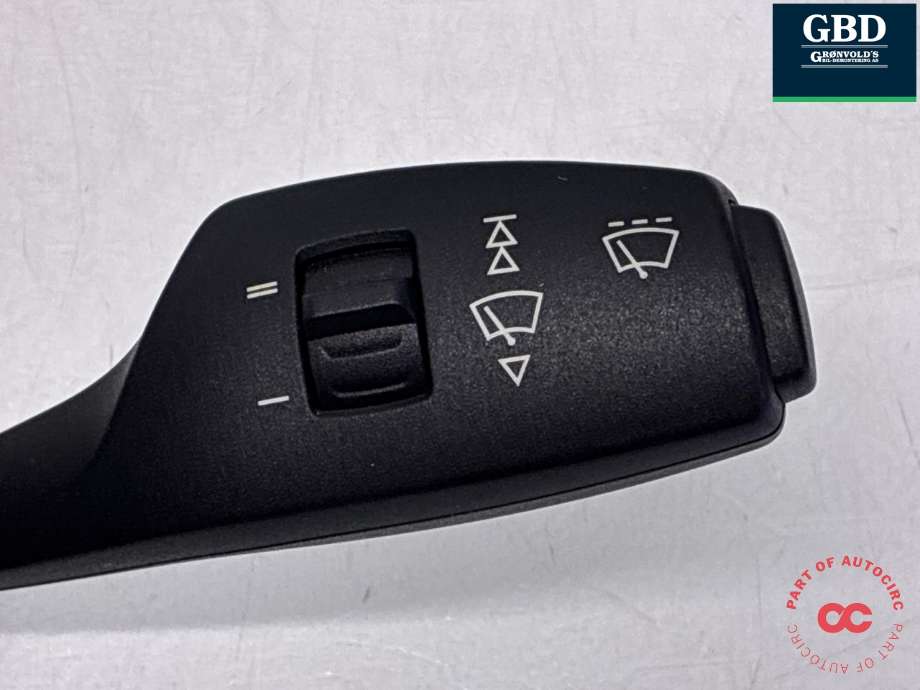 Bryter combi til BMW 1-Serie 2011-2015 (Fase 1) (F20/F21) (F20/F21) (61 31 9 351 147|9242281-02|)