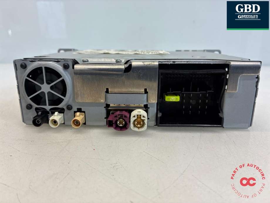 Bilstereo navigasjon spiller til BMW 1-Serie 2011-2015 (Fase 1) (F20/F21) (F20/F21) (65 12 9 357 988|6512 9281913-01|)