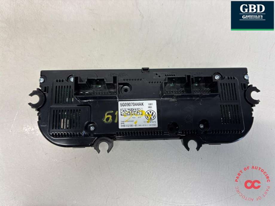 Varmeapparat betjening til VW Passat 2015-2019 (Fase 1) (B8) (B8) (5G0 907 044 EC WZU|5G0907044AK|)