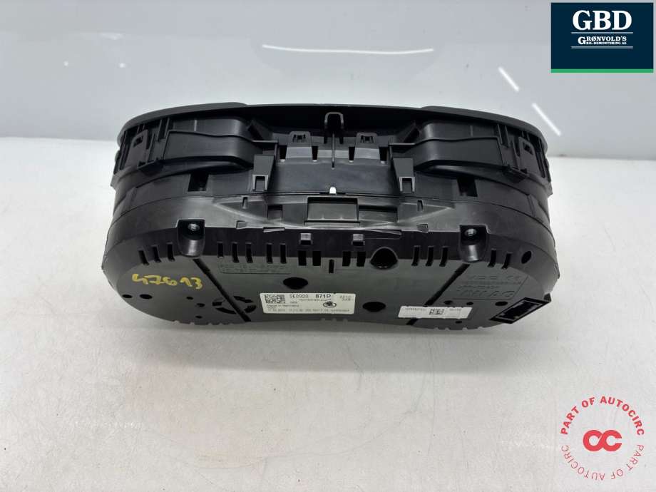 Instrumentpanel til Škoda Octavia 2013-2016 (Type III, Fase 1)  (5E0 920 871 D|)